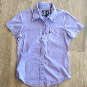 GUC Volcom Junior's Size Medium SnakeHer Short Sleeve Button Down Shirt, Lilac